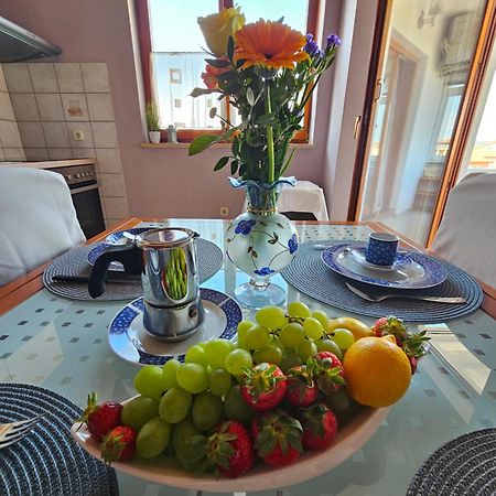 Apartment Neven Rovinj Parking Place Luaran gambar